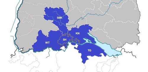 Drei Landkreise aus Deutschland, zwei Kantone aus der Schweiz und die beiden Zoll-Behörden treffen sich seit 2017 regelmäßig, um die Zusammenarbeit zu planen und aktuelle Themen auszutauschen. 