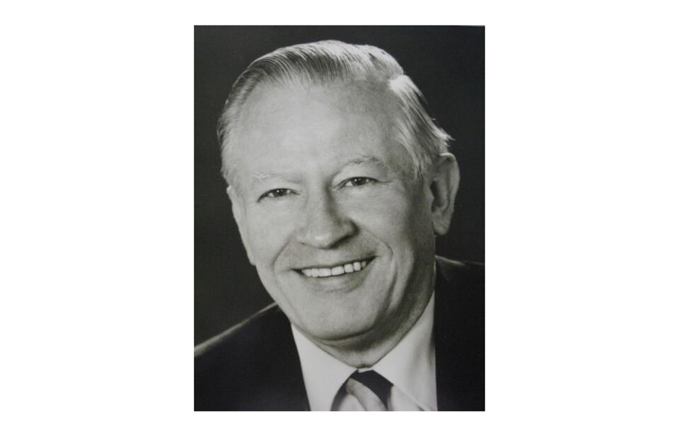 Dr. Roland Biser - Landrat des Altlandkreises Schwäbisch Hall von 1961-1972. Ab 1973 Amtsverweser, dann bis 1987 Landrat des Landkreises Schwäbisch Hall.
