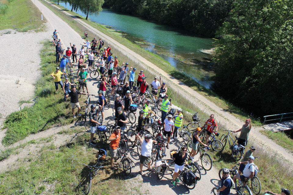 Grenzüberschreitendes Radfahren am Rhein