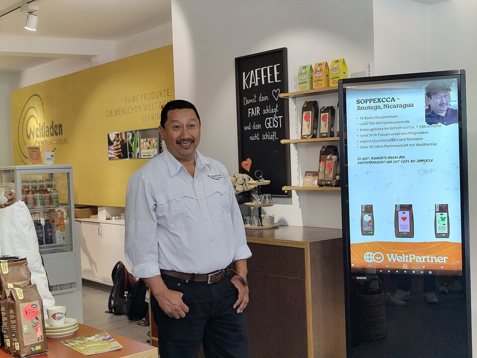 Rigoberto Pineda Ríos von der Kaffeegenossenschaft SOPPEXCCA aus Nicaragua zu Gast in Baden-Württemberg 