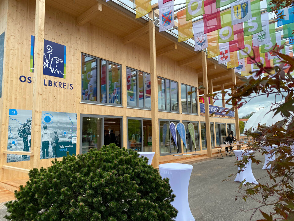 Der Kreispavillon des Ostalbkreises auf der Landesgartenschau Ellwangen