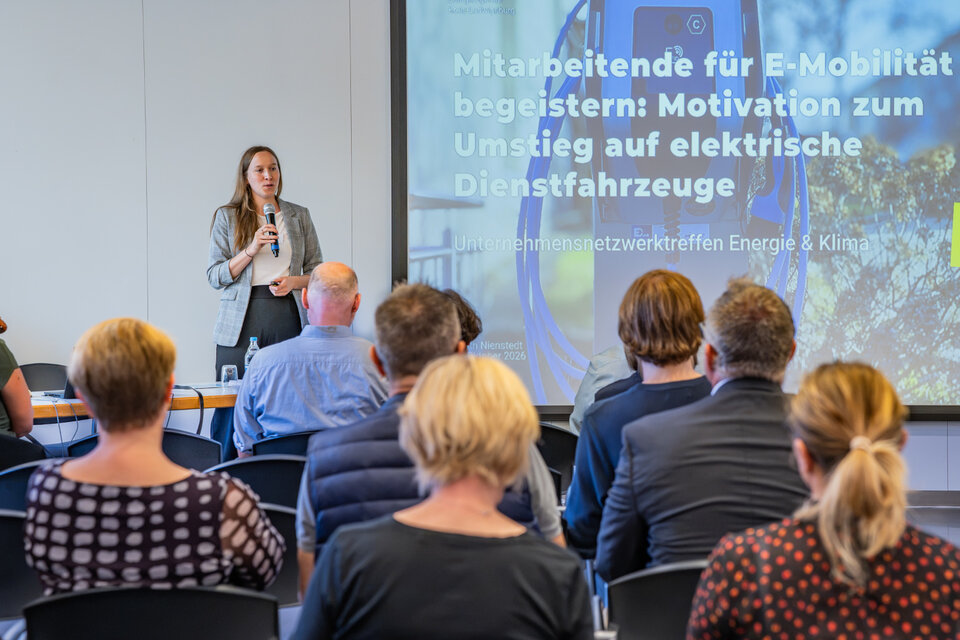 Beim Treffen des Unternehmensnetzwerks gab es verschiede Vorträge zur betrieblichen Mobilität 