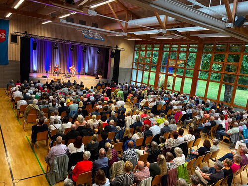 Das Ehrenamtsevent ist ein wichtiges Standbein der Anerkennungskultur des Neckar-Odenwald-Kreises. Unser Foto zeigt den Auftritt von „Café del Mundo“ beim diesjährigen Event in Aglasterhausen.