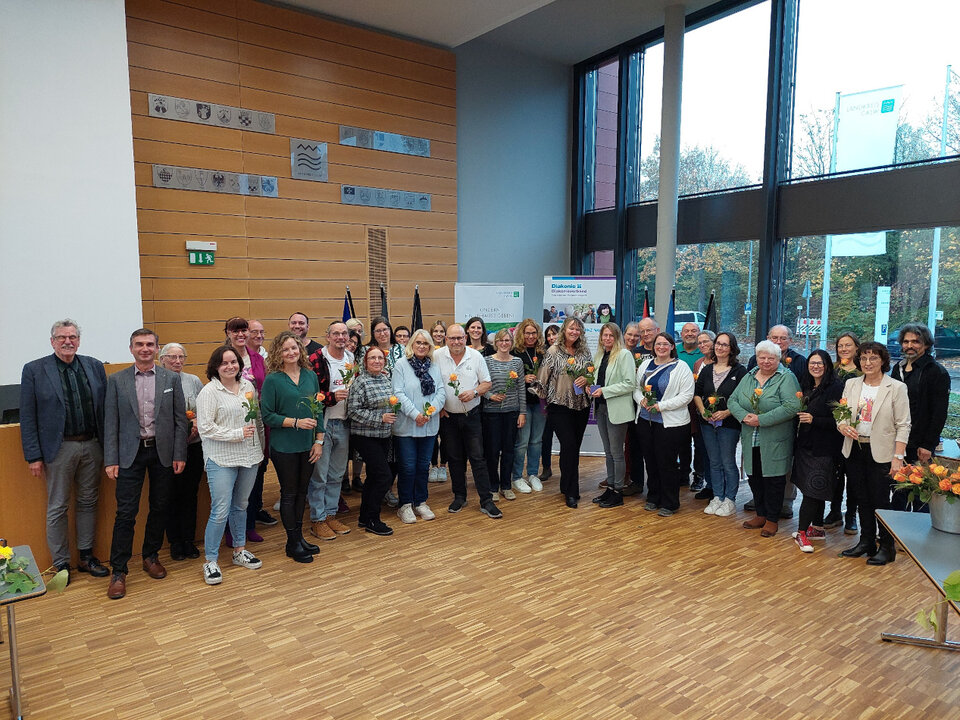 25 Jahre erfolgreiche Kooperation von Pflegeeltern Pflegekinderdienst, Sozialem Dienst und Fachberatung für Pflegekinder.